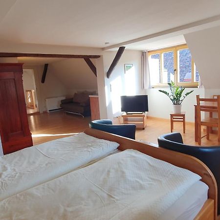 Pension Robinienhof Schadeleben 外观 照片